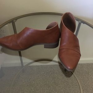Universal Thread Shoes - Universal Thread Wenda cut-out bootie Universal Thread Shoes - Universal Thread Wenda cut-out bootie